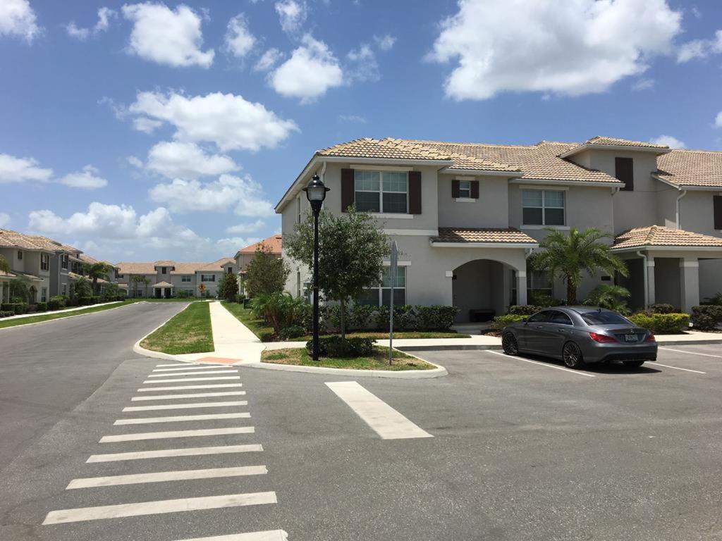 Five Bedrooms Home With Pool 4851 키시미 외부 사진